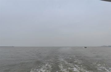 海葬和买墓地相比哪个更好