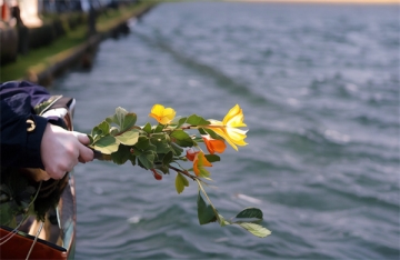哪些人不适合海葬风俗活动